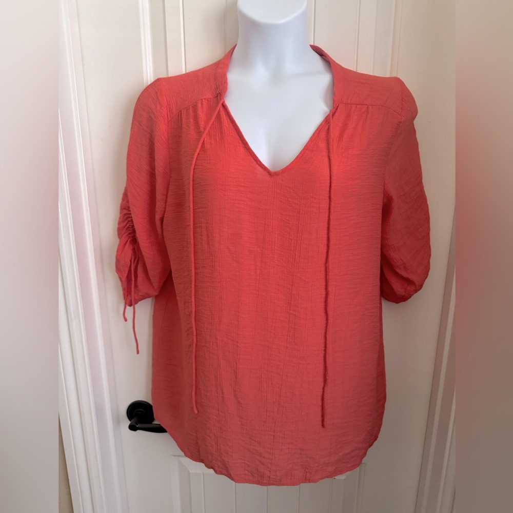 Hayden Los Angeles Coral Tunic Top Neckline Tie Boho Blouse Shirred Sleeve, Lrg